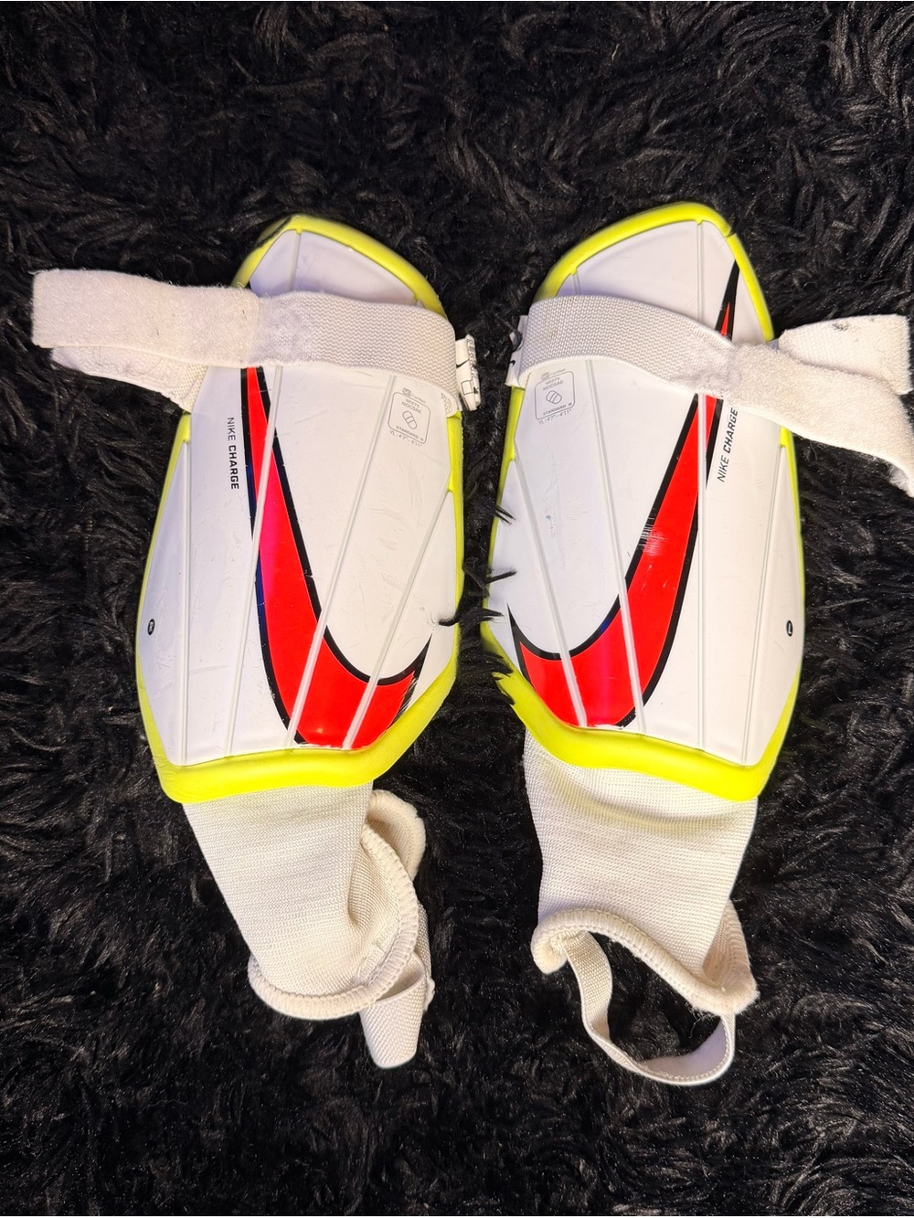 Nike Charge Soccer Shin Guards Youth Large YL White Volt Red Ankle Guard